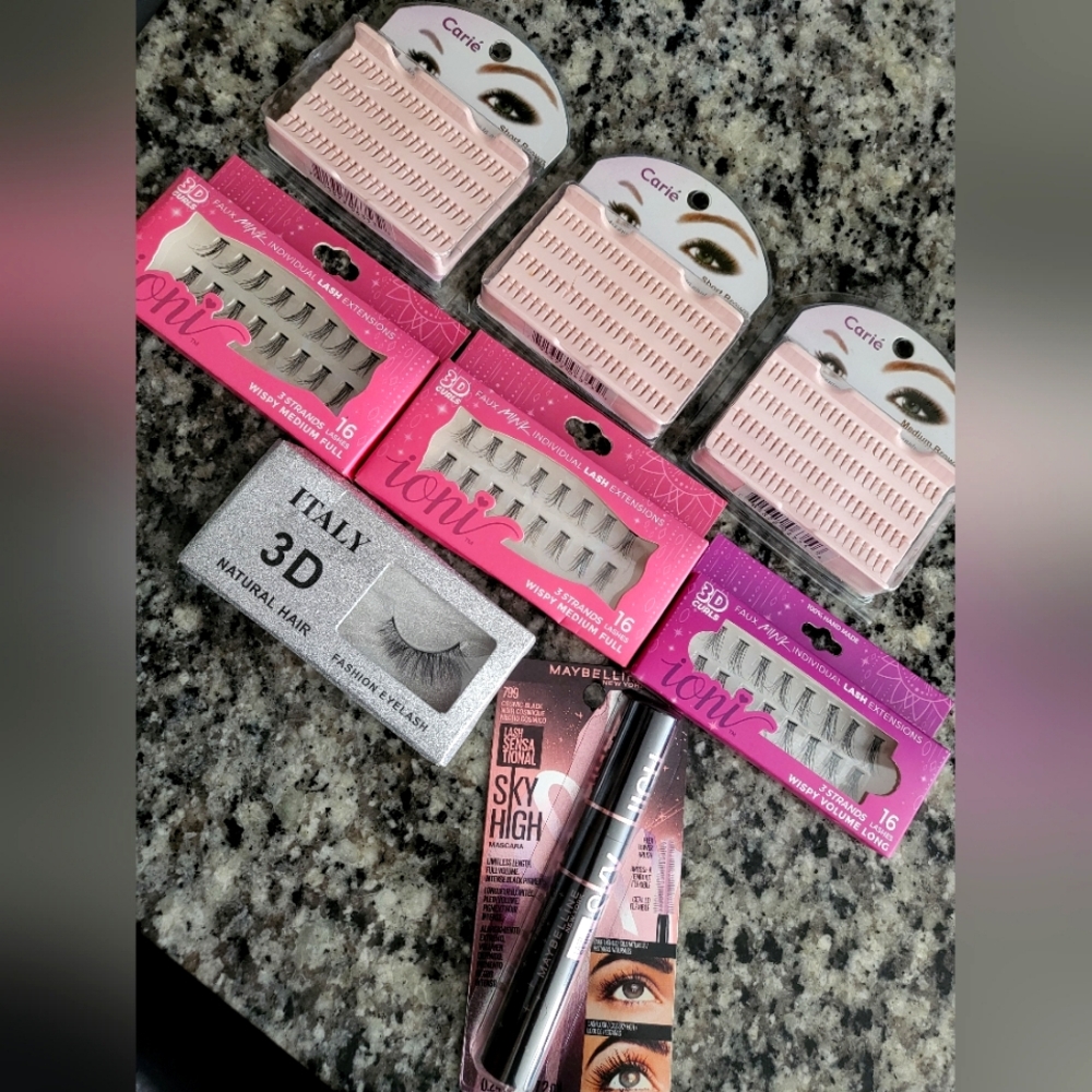 Eye lash bundle